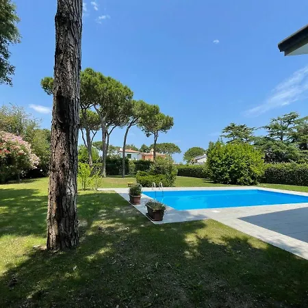 Fantastic With Pool For 7 Guests On Albarella * Albarella Island